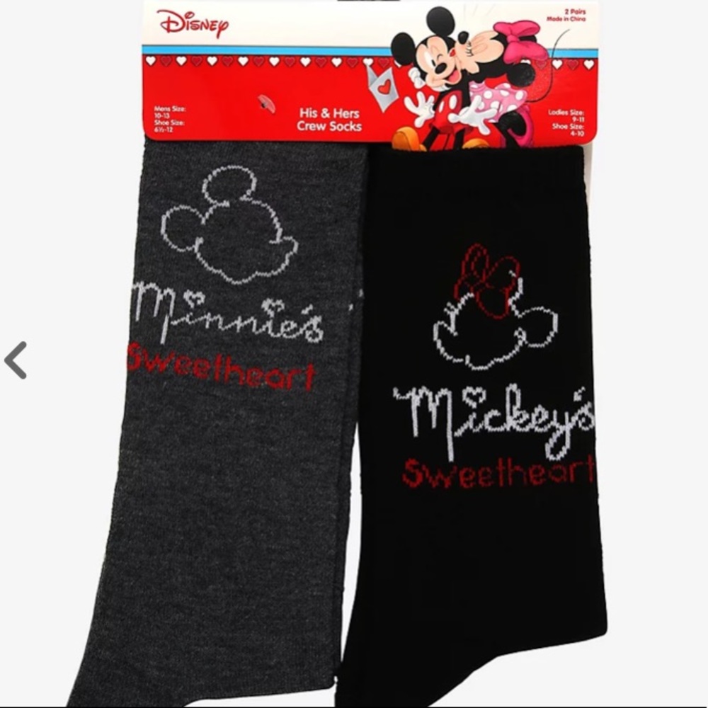 Disney‎ Mickey Minnie Mouse Couple Crew Socks Hot Topic